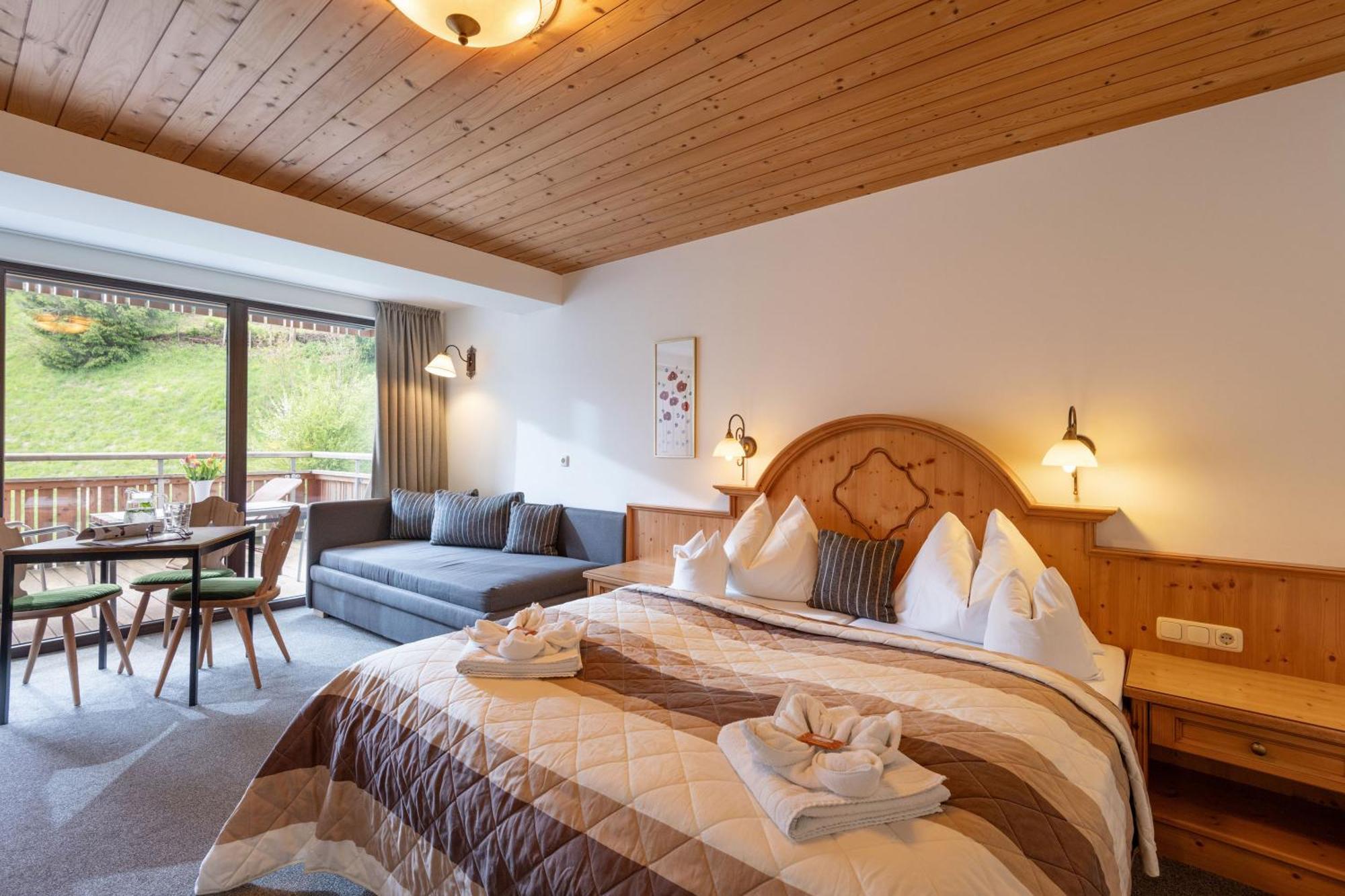 Gaestehaus Rottenspacher Kossen Ngoại thất bức ảnh